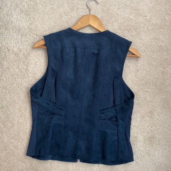 BCBG ZIP VEST - Picture 2 of 3